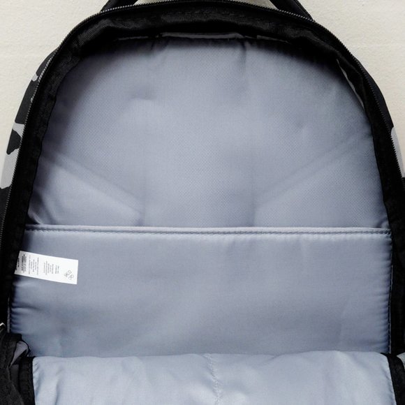 Under Armour Hustle 3.0 Backpack - Picture 3 of 8